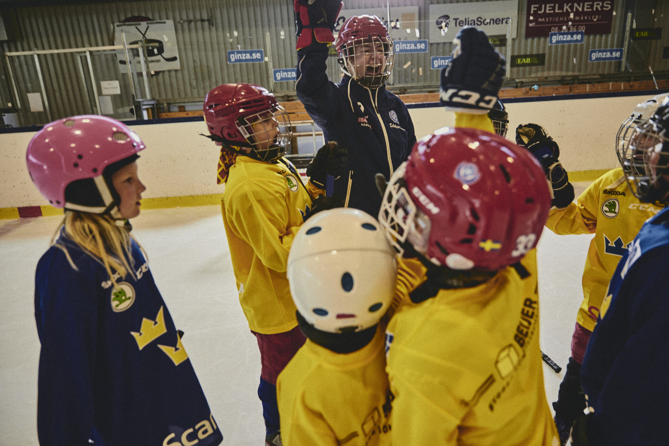 Hockeykids MGL3224 Web NY