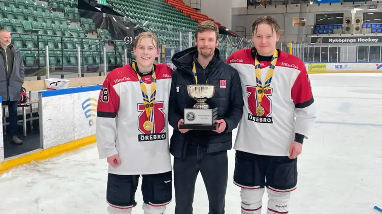 IMG 86571 Örebbro J 18 Guld