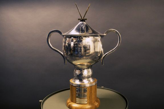 954B2215 2257 478F Ad2c 9D8b8c443a57 W 576 H 2000